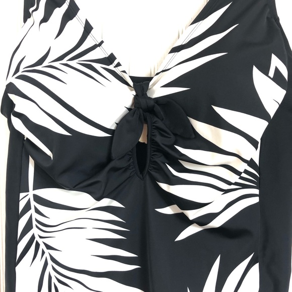 Kona Sol NWT One Piece Swimsuit Keyhole Bow Straps - Picture 2 of 7